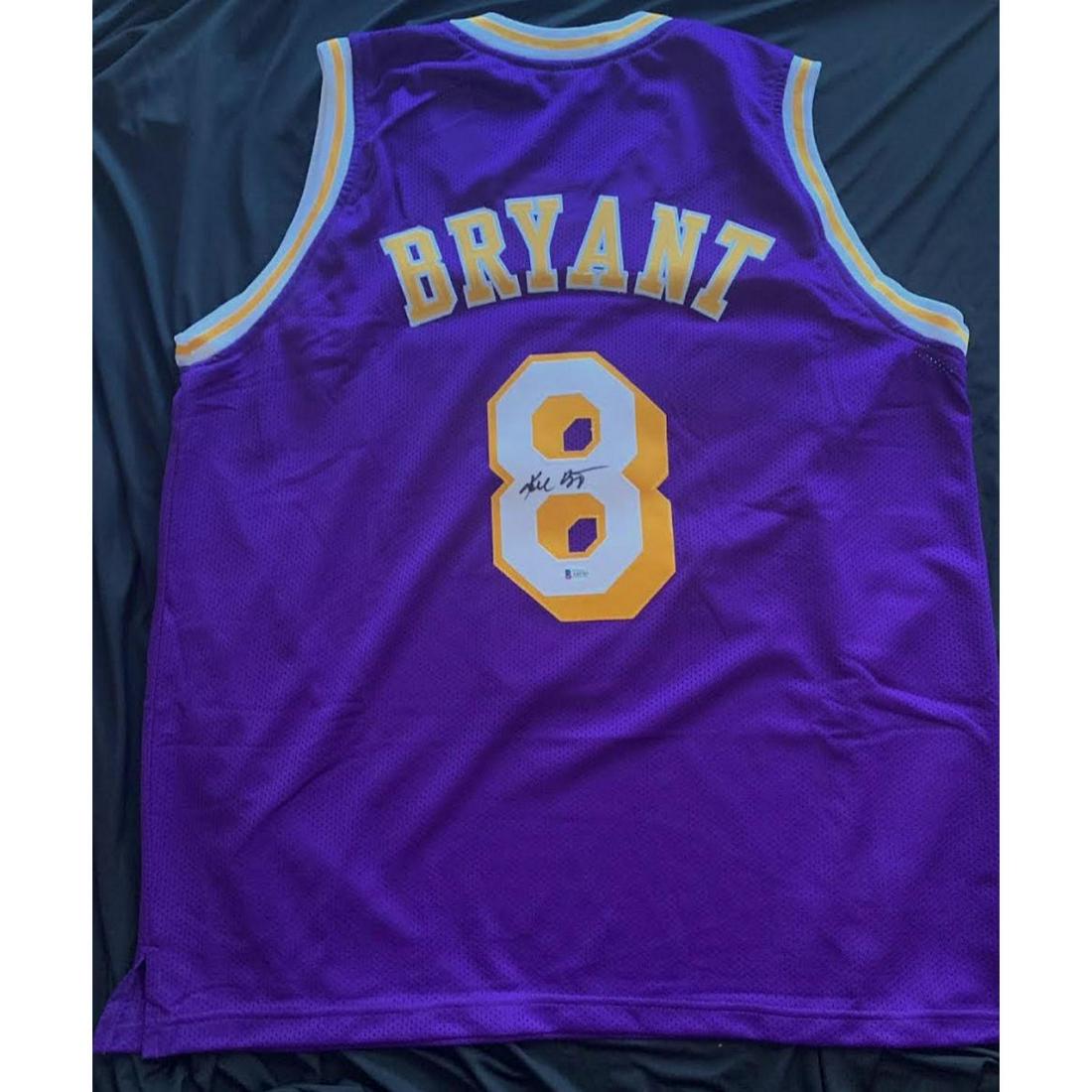 Kobe Bryant Signed Jersey (Beckett LOA) (1 of 2)