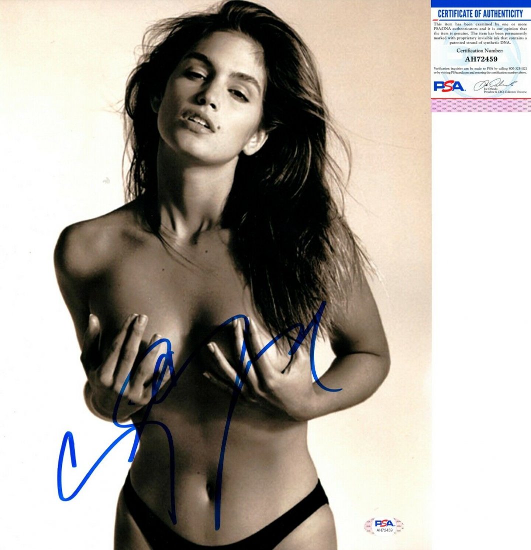 Model Cindy Crawford Signed 11x14 Photo PSA/DNA COA (1 of 1)