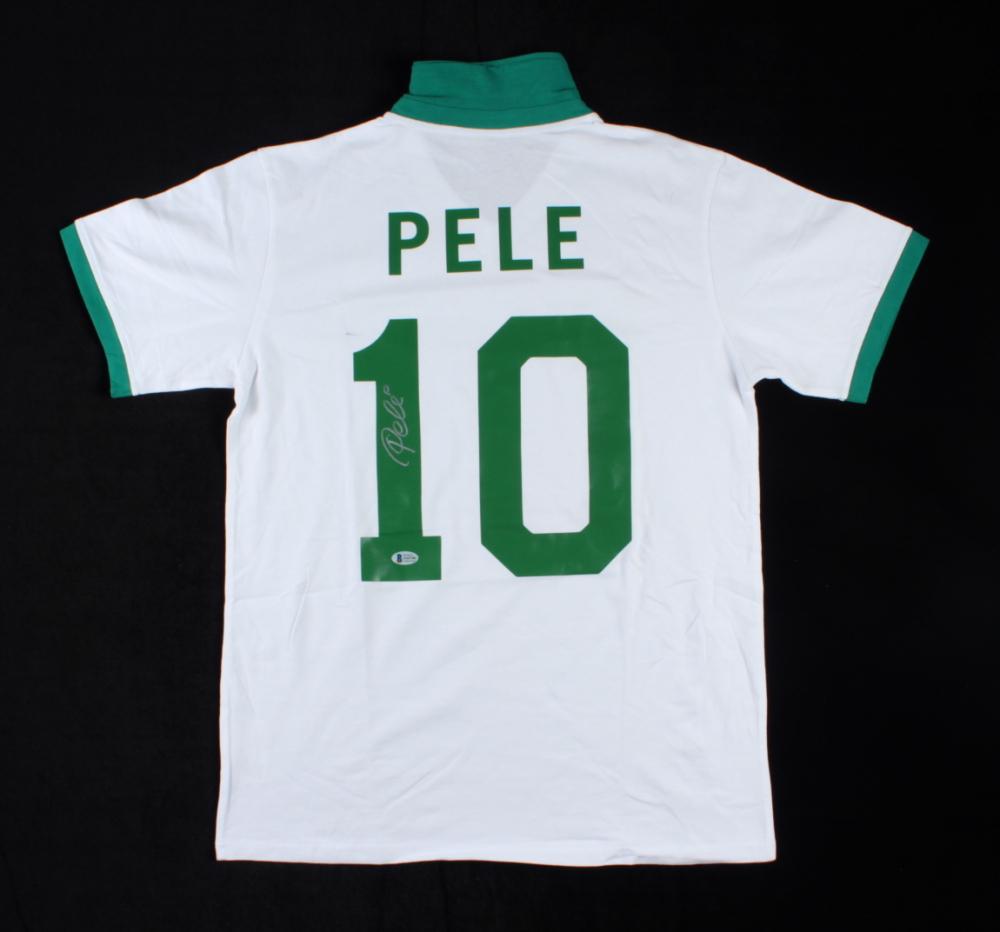 Pele Signed Jersey (Beckett COA) (1 of 2)