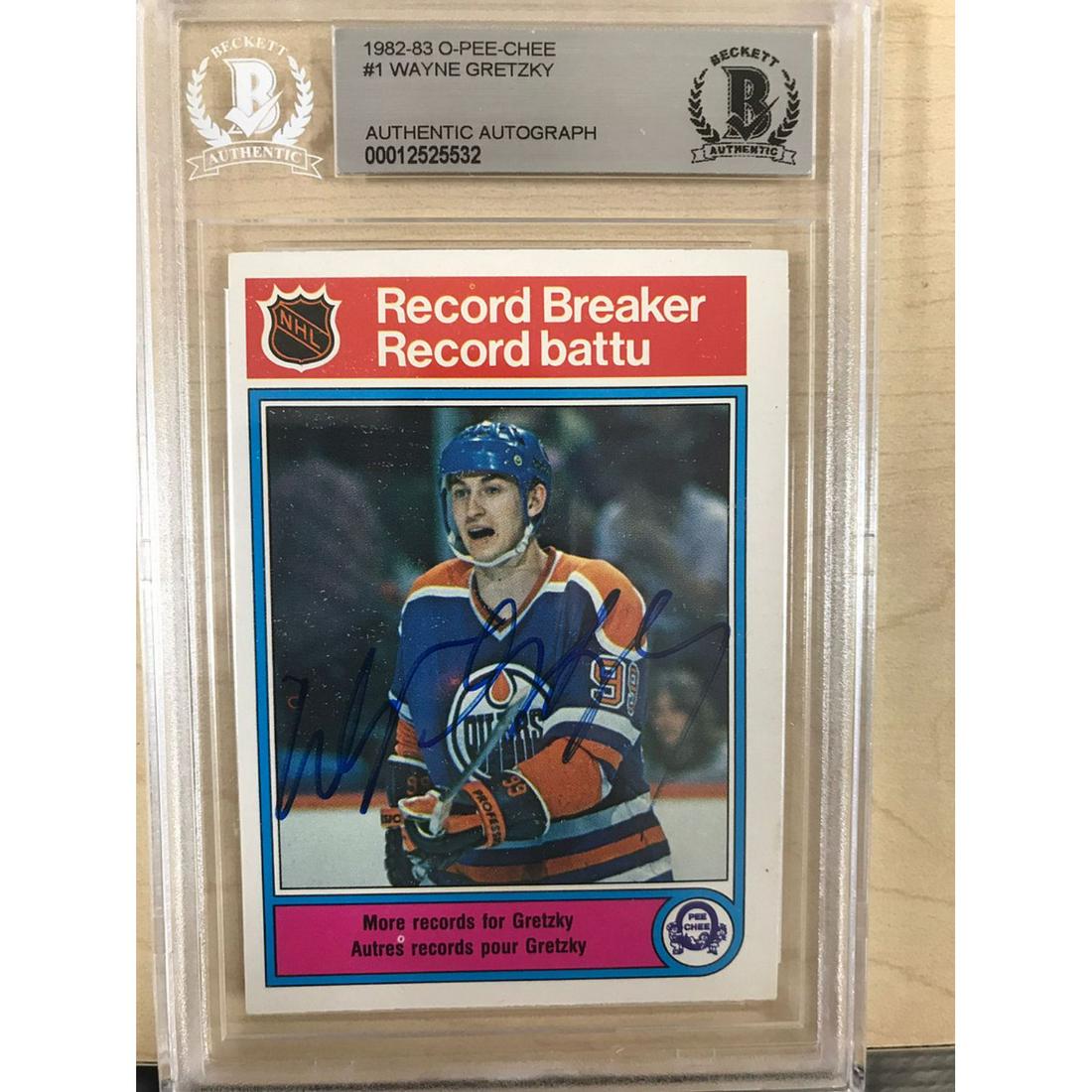 1982-83 O-PEE-CHEE Wayne Gretzky Auto #1 BGS (1 of 1)