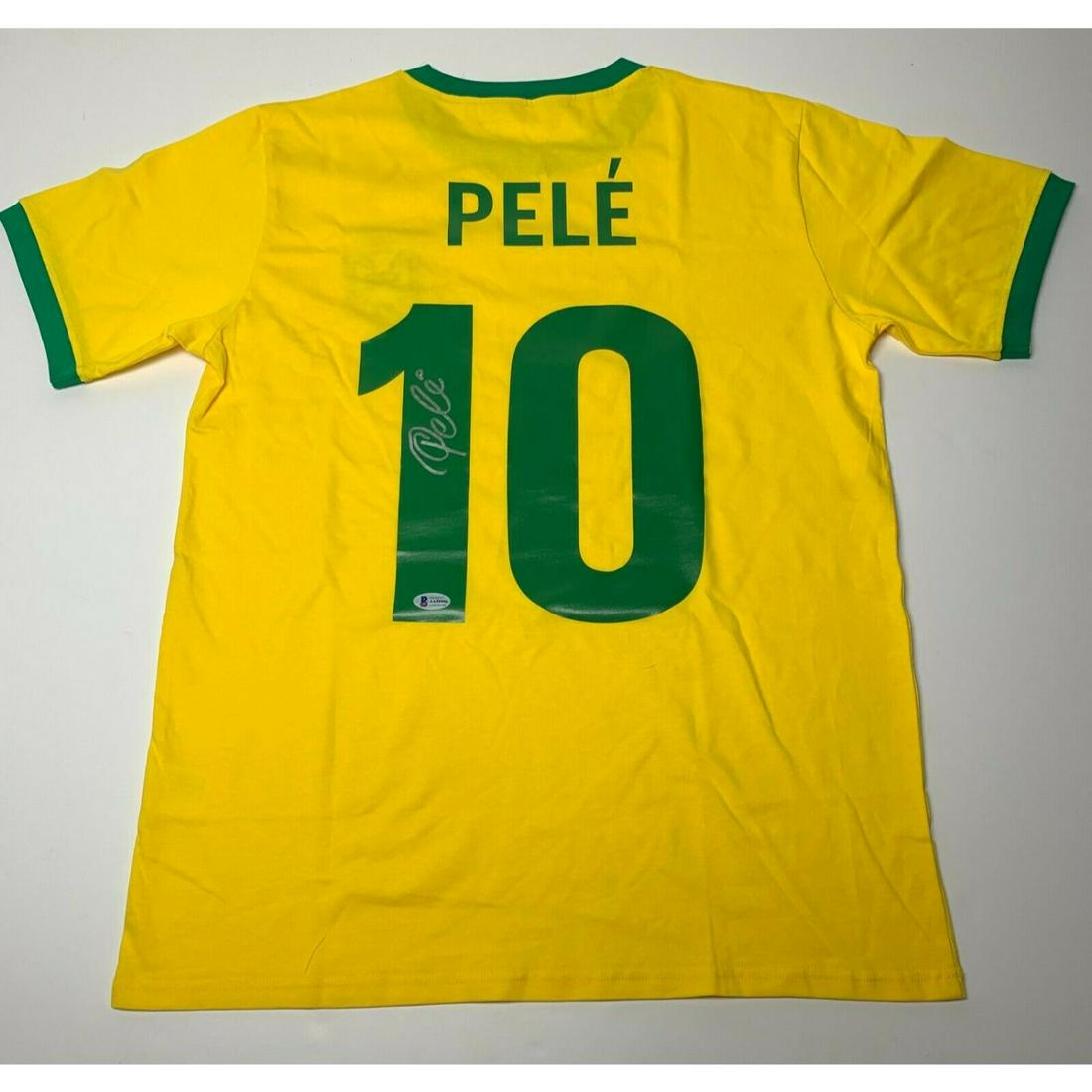 Pele Signed Brazil Soccer Jersey Beckett (1 of 1)
