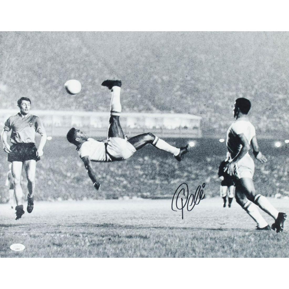 Pele Signed Team Brazil 16x20 Photo (JSA COA) (1 of 1)