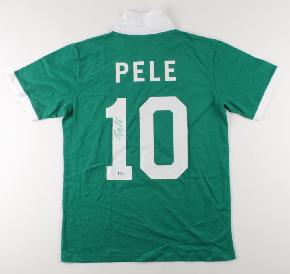 Pele Signed Jersey (Beckett COA) (1 of 2)