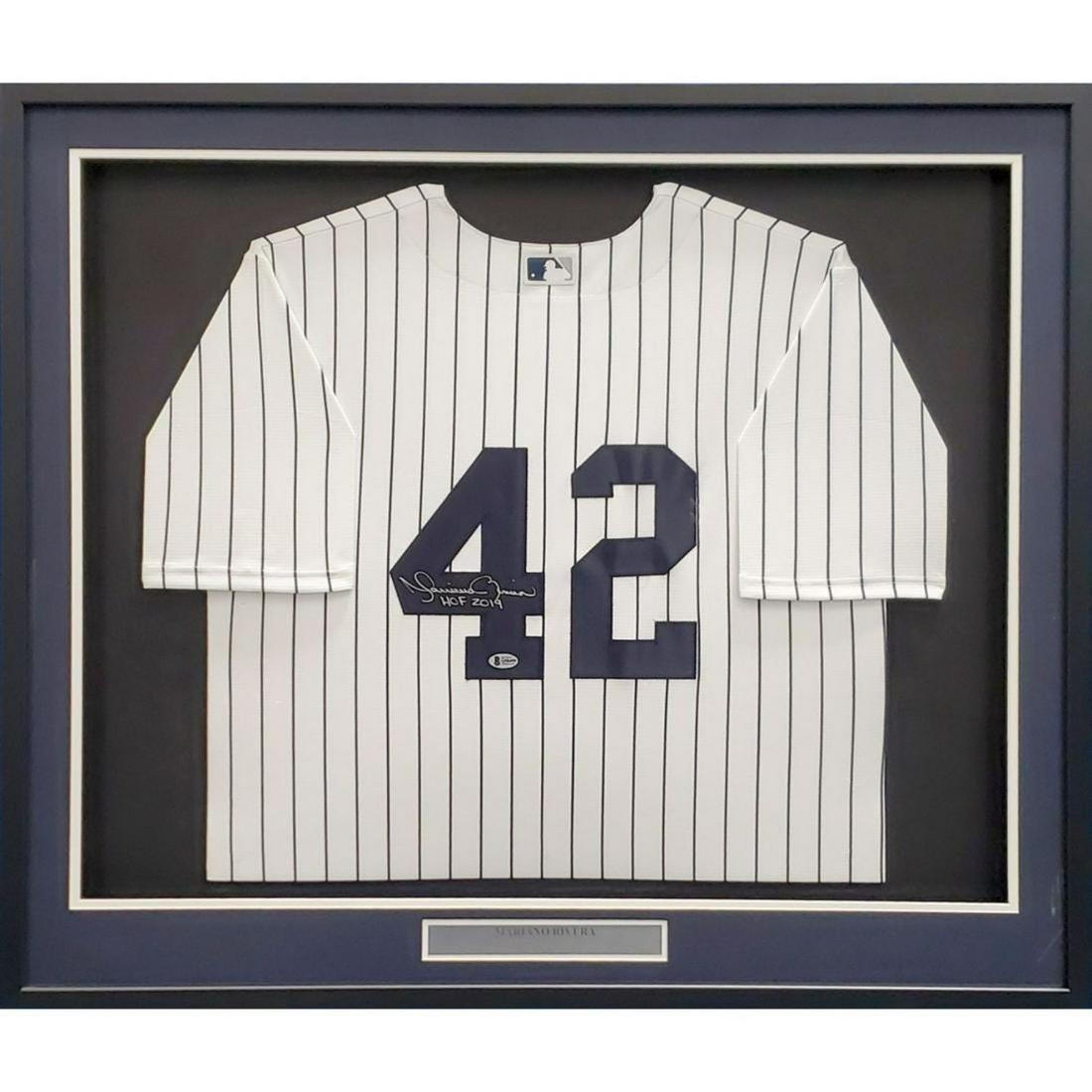 New York Yankees Mariano Rivera Autographed White Nike (1 of 1)