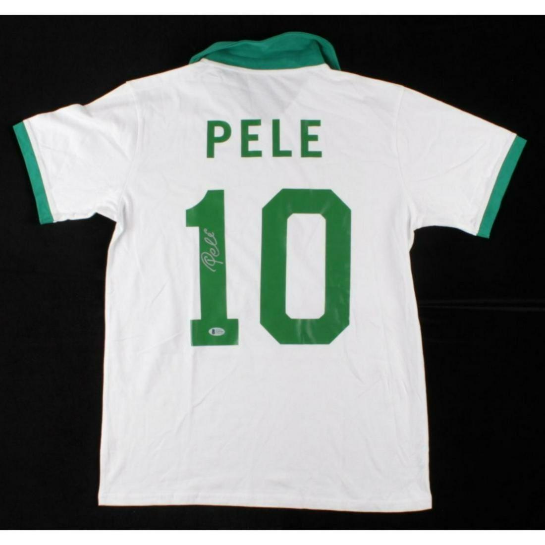 Pele Signed Jersey (Beckett COA) (1 of 2)
