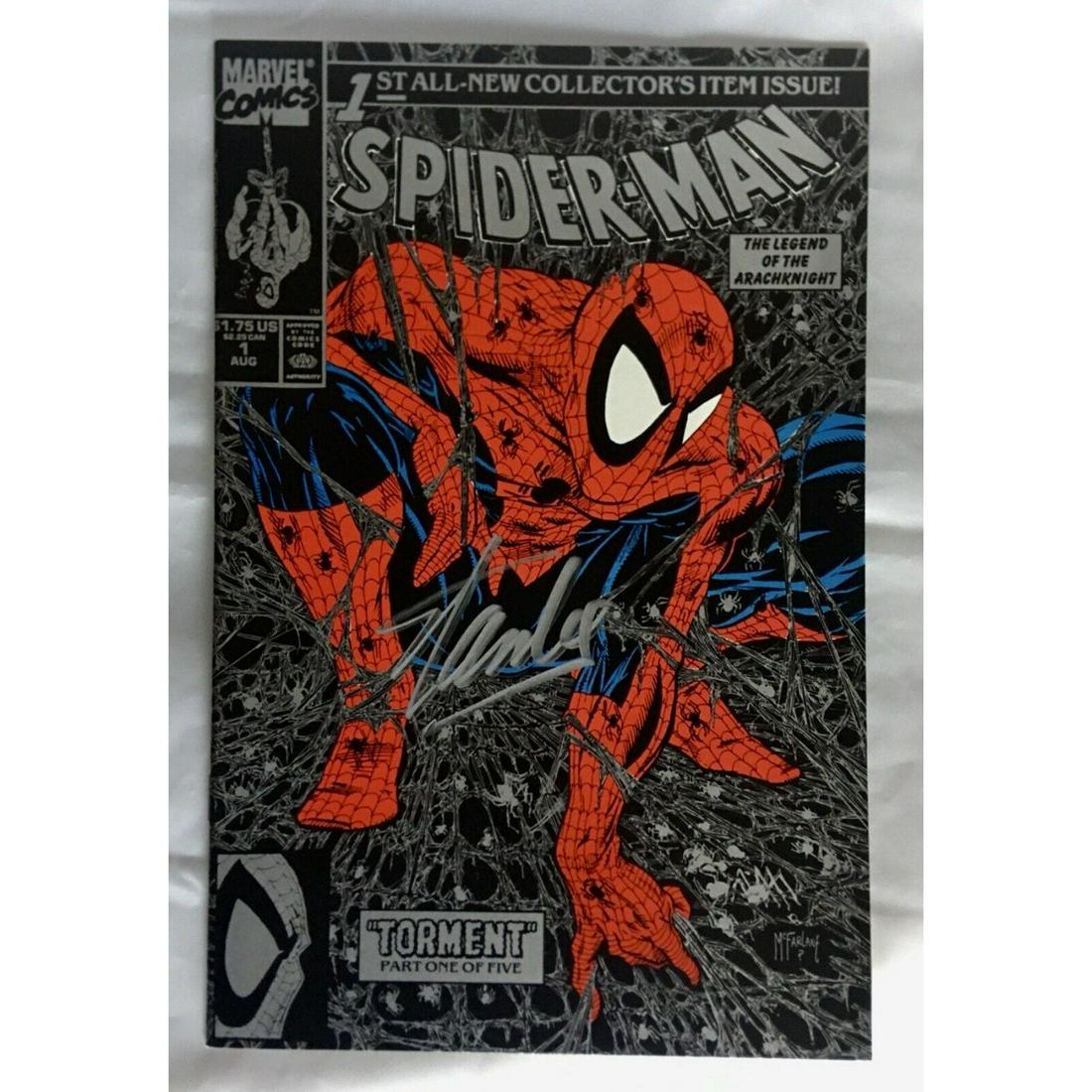 STAN LEE SIGNED SPIDER-MAN SILVER EDITION COMIC BOOK (1 of 2)