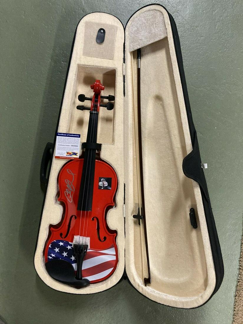 Charlie Daniels signed Full Size Violin in Case - PSA (1 of 1)