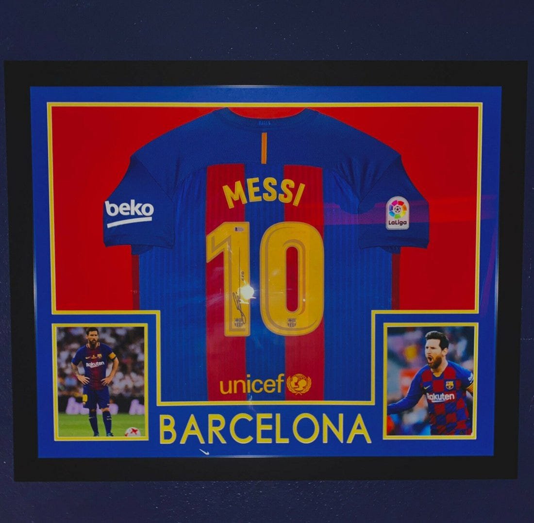 Lionel Messi Signed Framed Nike FC Barcelona Jersey (1 of 1)