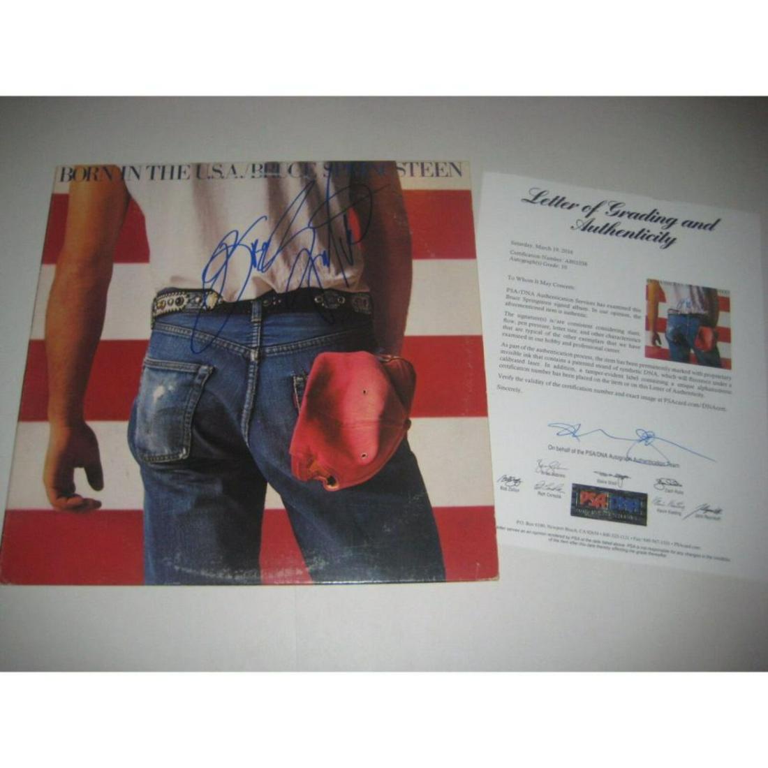 BRUCE SPRINGSTEEN Signed BORN IN THE USA Album w/ PSA (1 of 1)