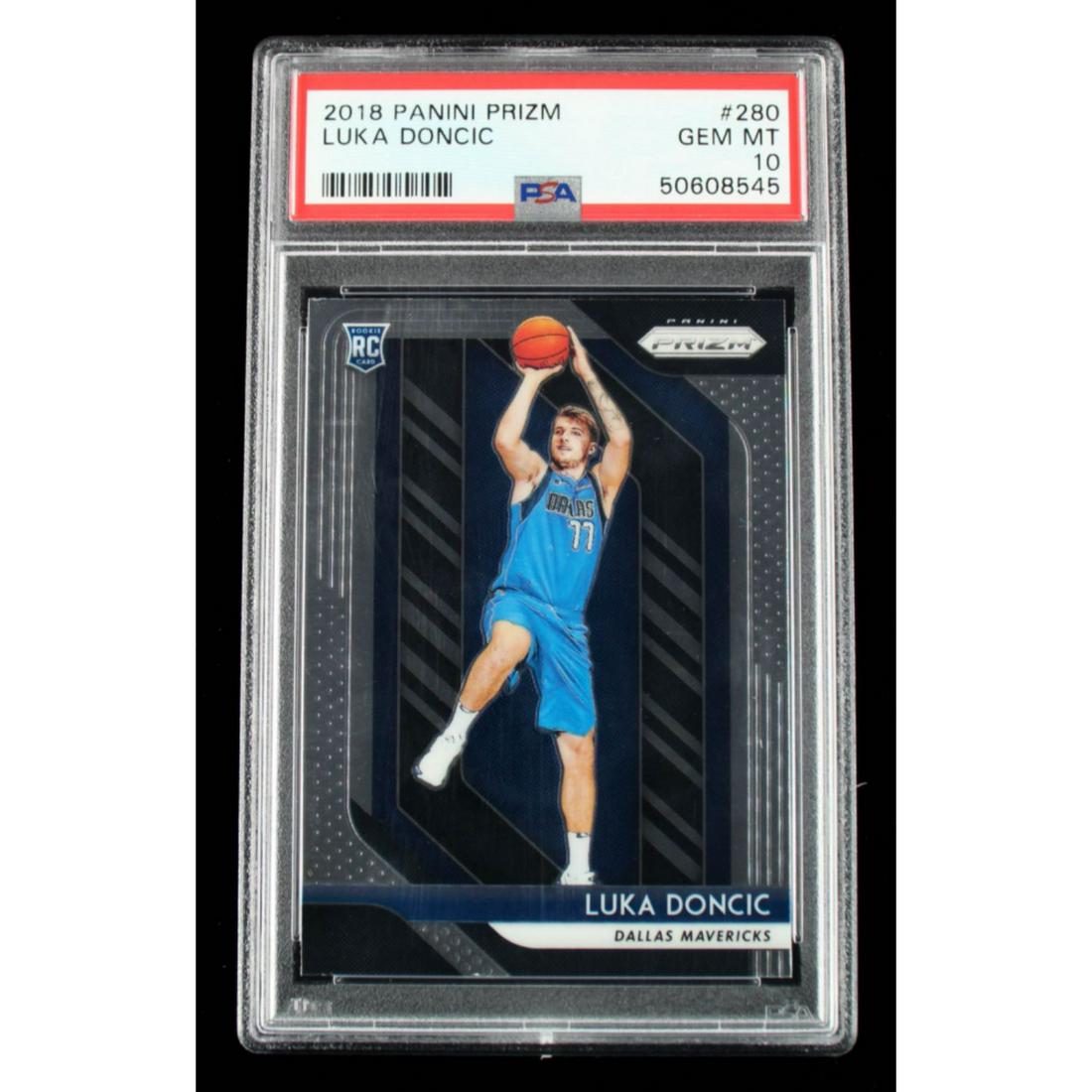 その他 2018-19PANINI NOIR RC  DONCIC &  YOUMG 2018-19 Noir RC Rookie Sneaker Spotlight Auto Luka Doncic