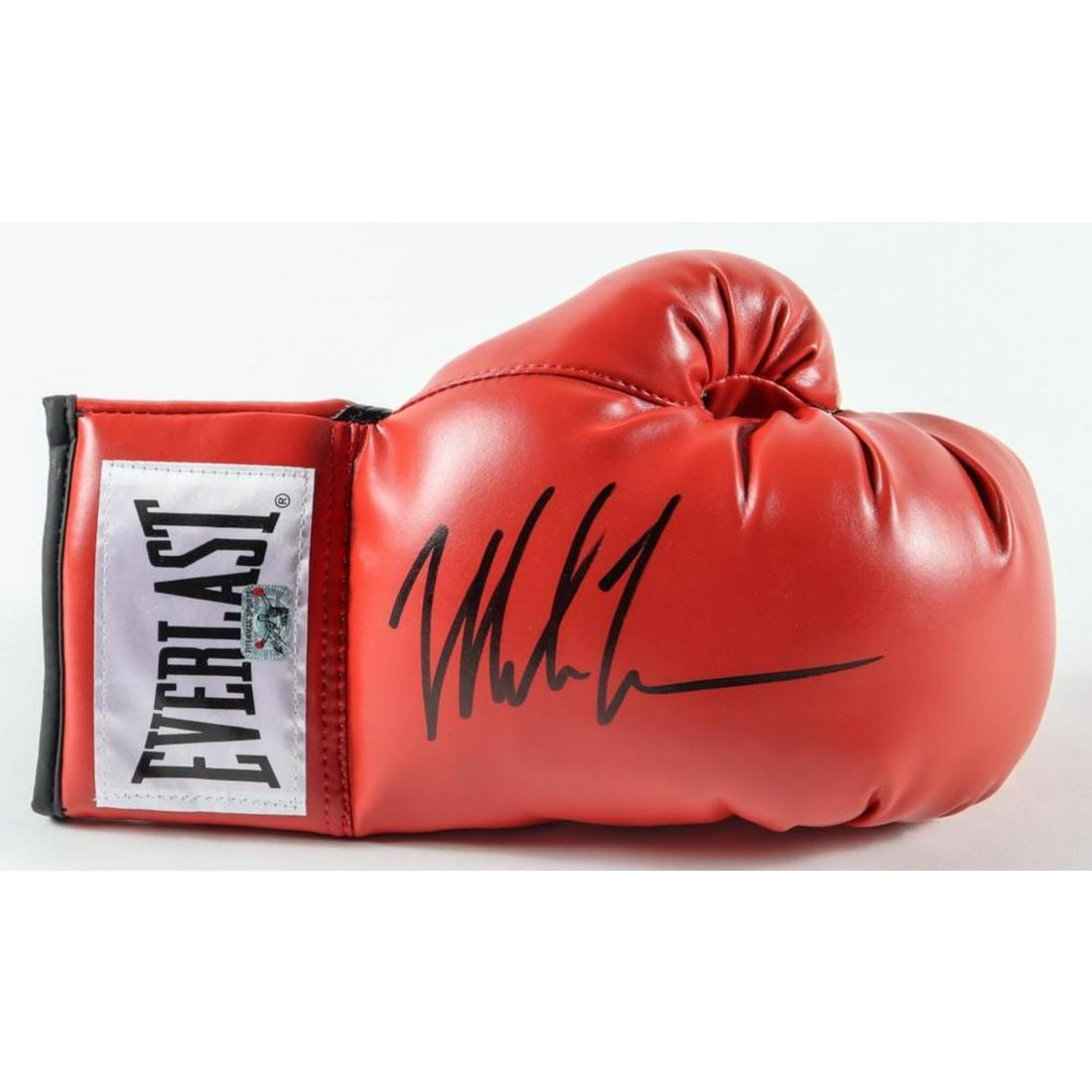 Mike Tyson Signed Everlast Boxing Glove (Fiterman: Mike Tyson Signed Everlast Boxing Glove (Fiterman