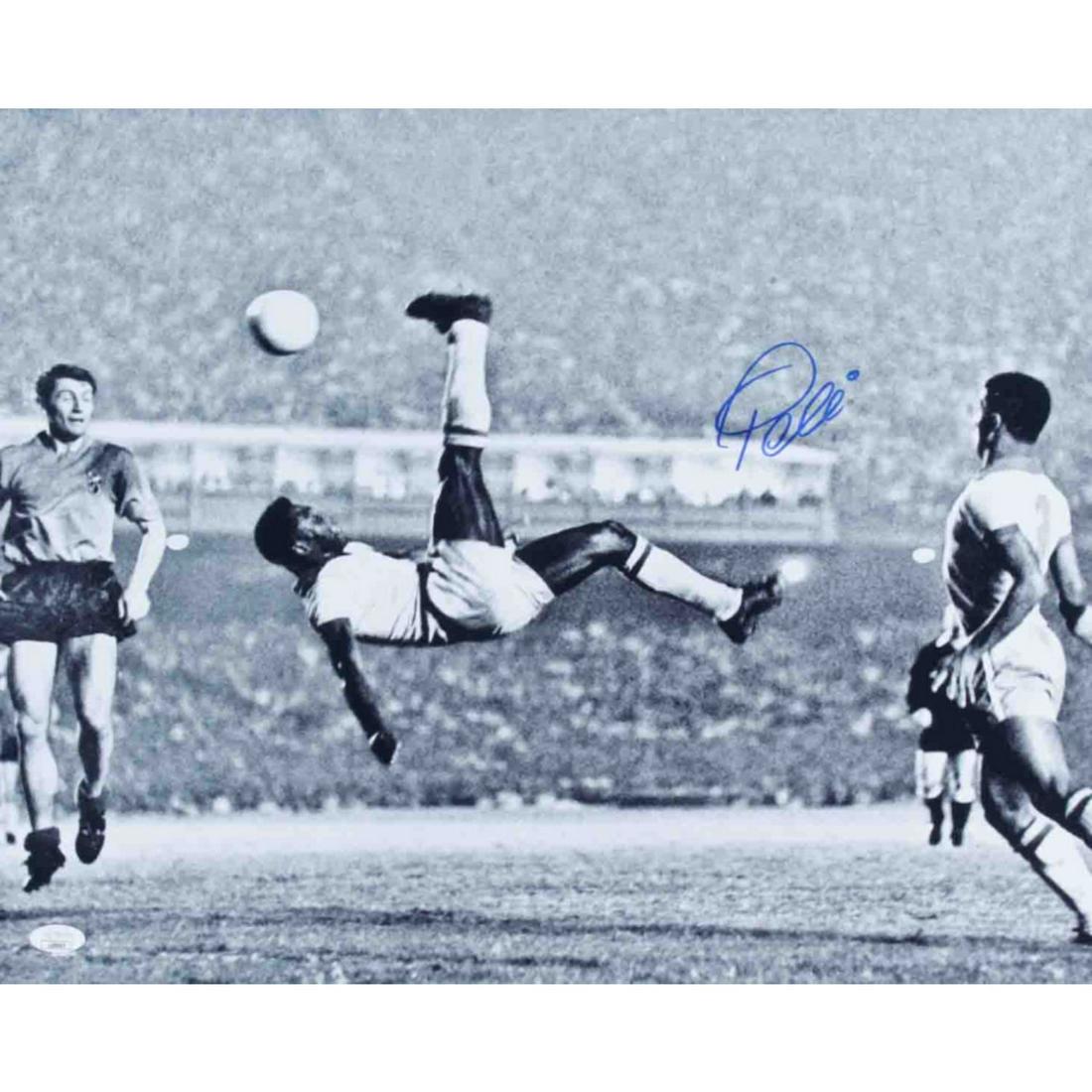 Pele Signed Team Brazil 16x20 Photo (JSA COA) (1 of 1)