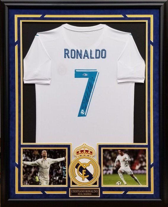 Cristiano Ronaldo Signed Framed Real Madrid Jersey BAS (1 of 2)