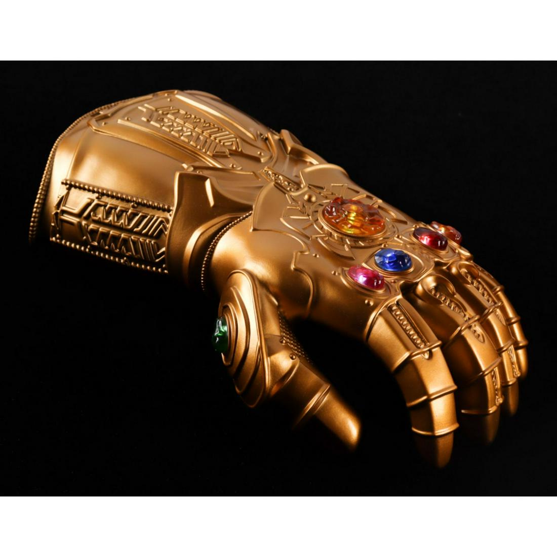 Josh Brolin Signed Full Size Infinity Gauntlet BAS (1 of 2)