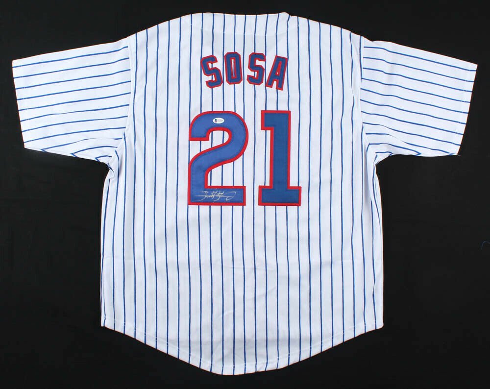 Sammy Sosa Signed Jersey (Beckett COA) (1 of 1)