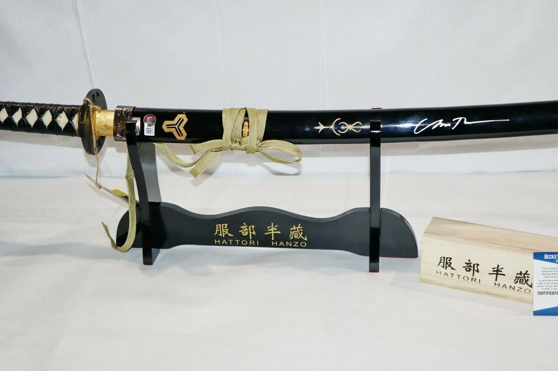 Uma Thurman Signed Kill Bill Hattori Hanzo Bride Sword: Uma Thurman Signed Kill Bill Hattori Hanzo Bride Sword Prop BAS