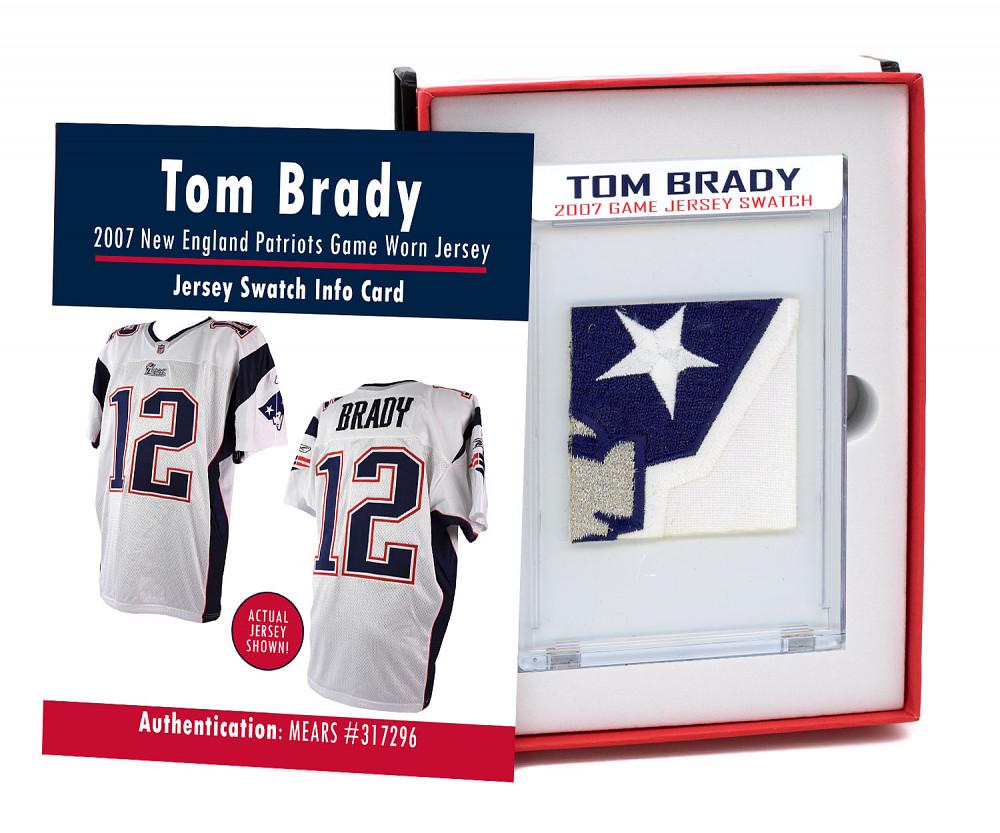 TOM BRADY 2007 PATRIOTS GAME-WORN JERSEY MYSTERY SWATCH (1 of 1)