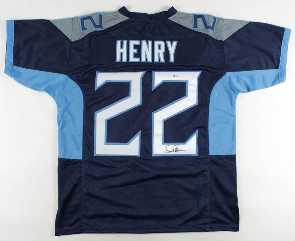 Derrick Henry Signed Jersey (Beckett COA) (1 of 2)