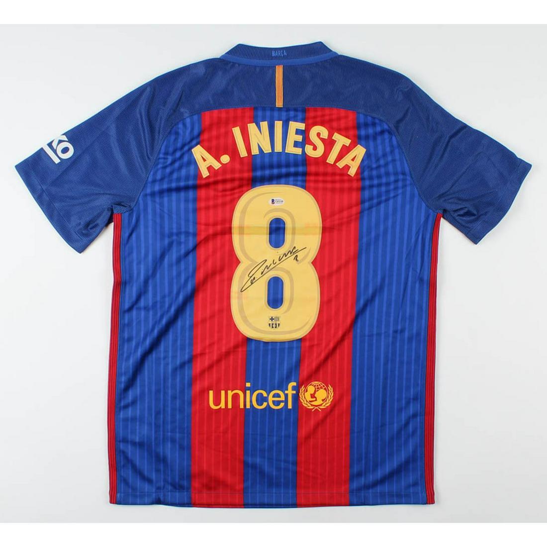 Andres Iniesta Signed FC Barcelona Jersey (Beckett COA): Andres Iniesta Signed FC Barcelona Jersey (Beckett COA)