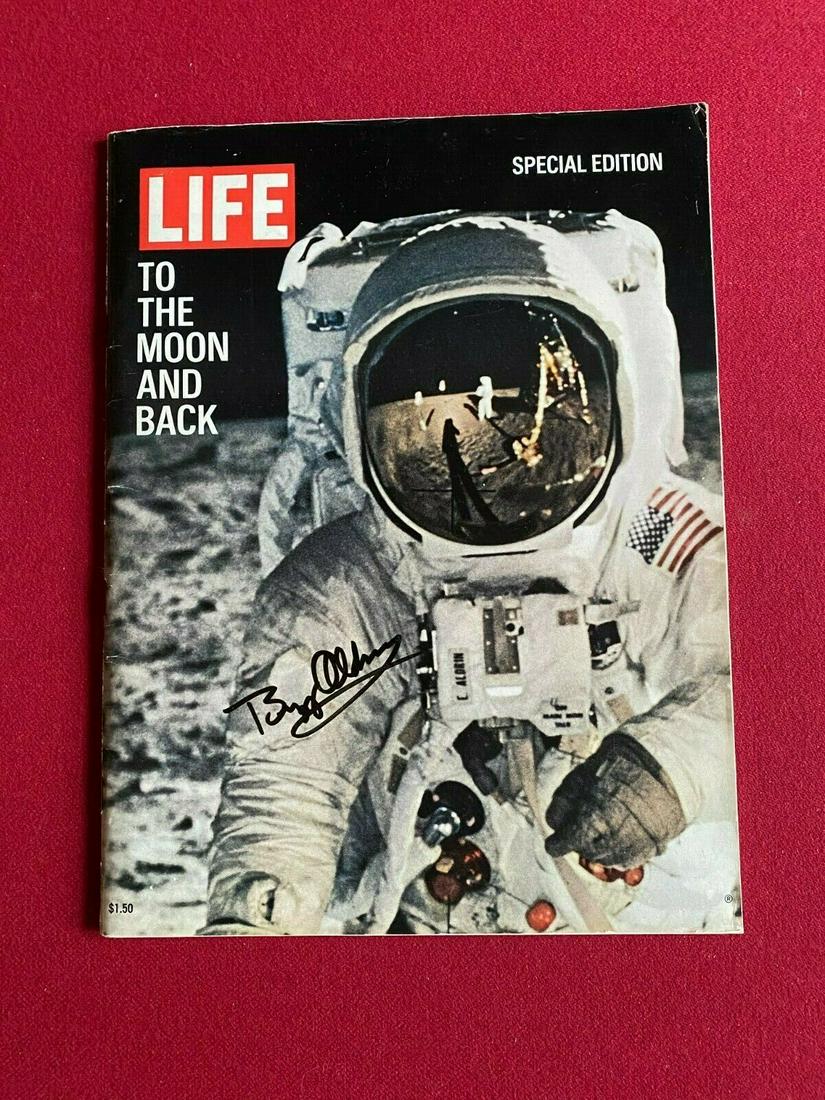 1969 Buzz Aldrin, "Autographed" (Graded - 9 / JSA (1 of 1)