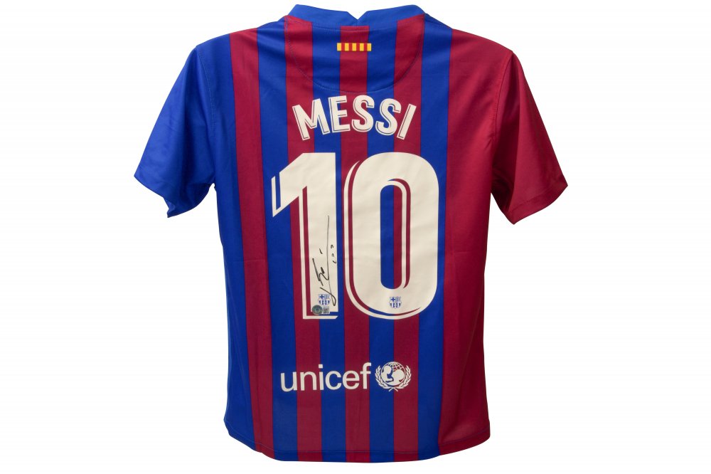 Lionel Messi Signed Barcelona Jersey Inscribed "Leo" (B (1 of 2)