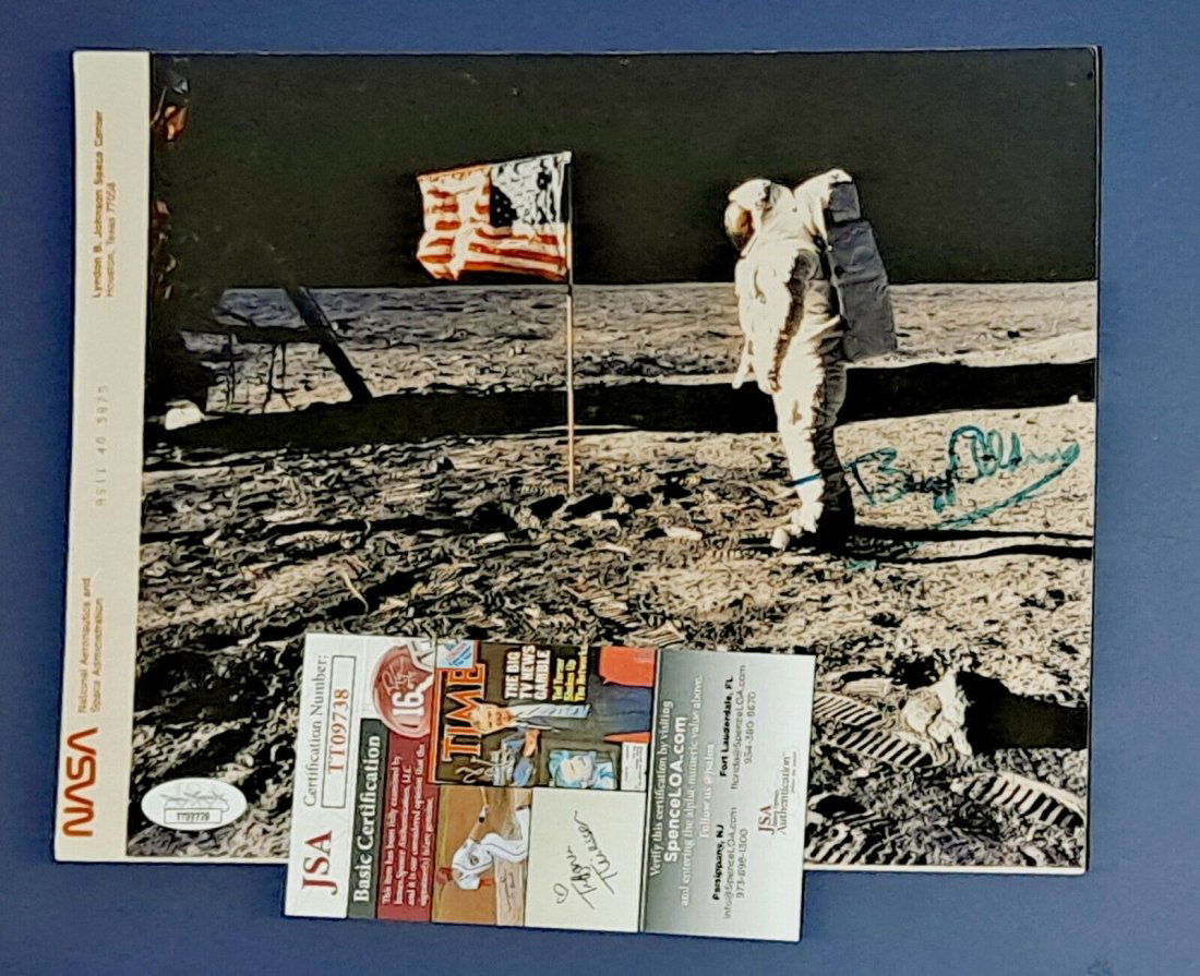 signed autographed BUZZ ALDRIN Apollo 11 photo 8x10 red (1 of 1)