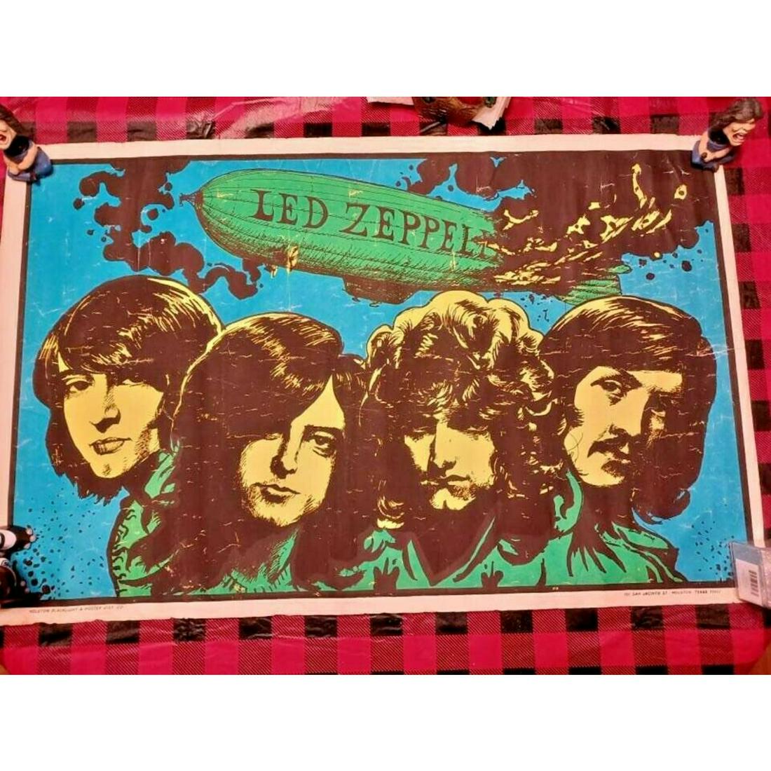 Rare Vintage 1969 LED Zeppelin Black Light Poster (1 of 1)