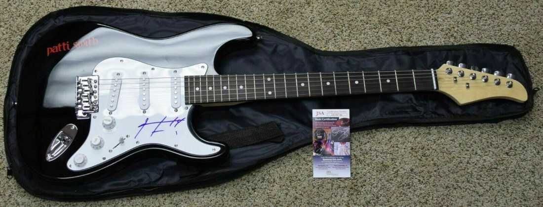 PATTI SMITH Signed Autographed Custom Electric Guitar JSA COA (1 of 1)
