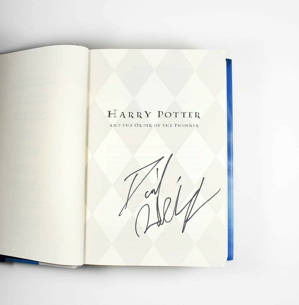 Daniel Radcliffe Harry Potter "Order Of The Phoenix" Book Signed (JSA COA) (1 of 2)