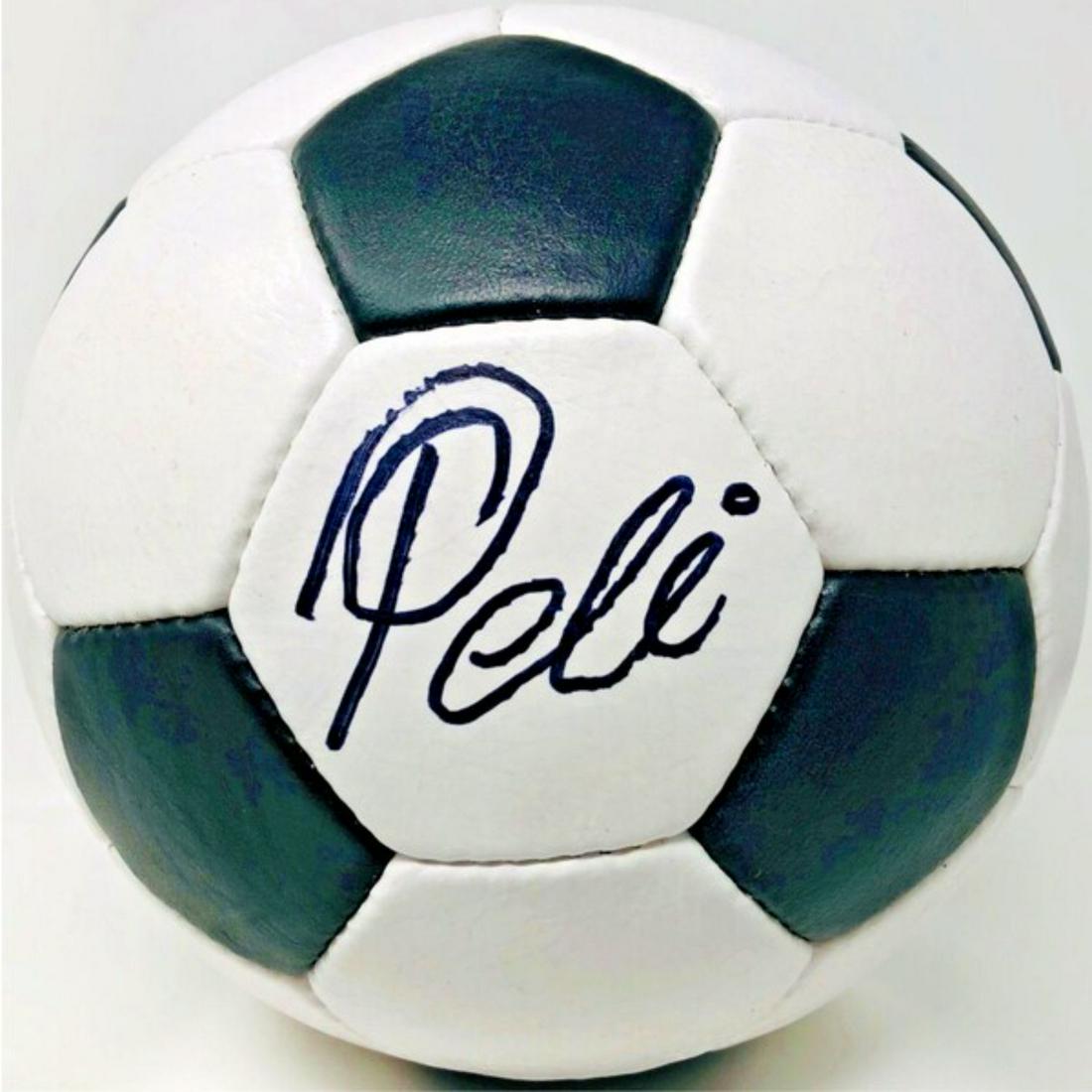 Pele Signed Soccer Ball (BAS COA) (1 of 1)