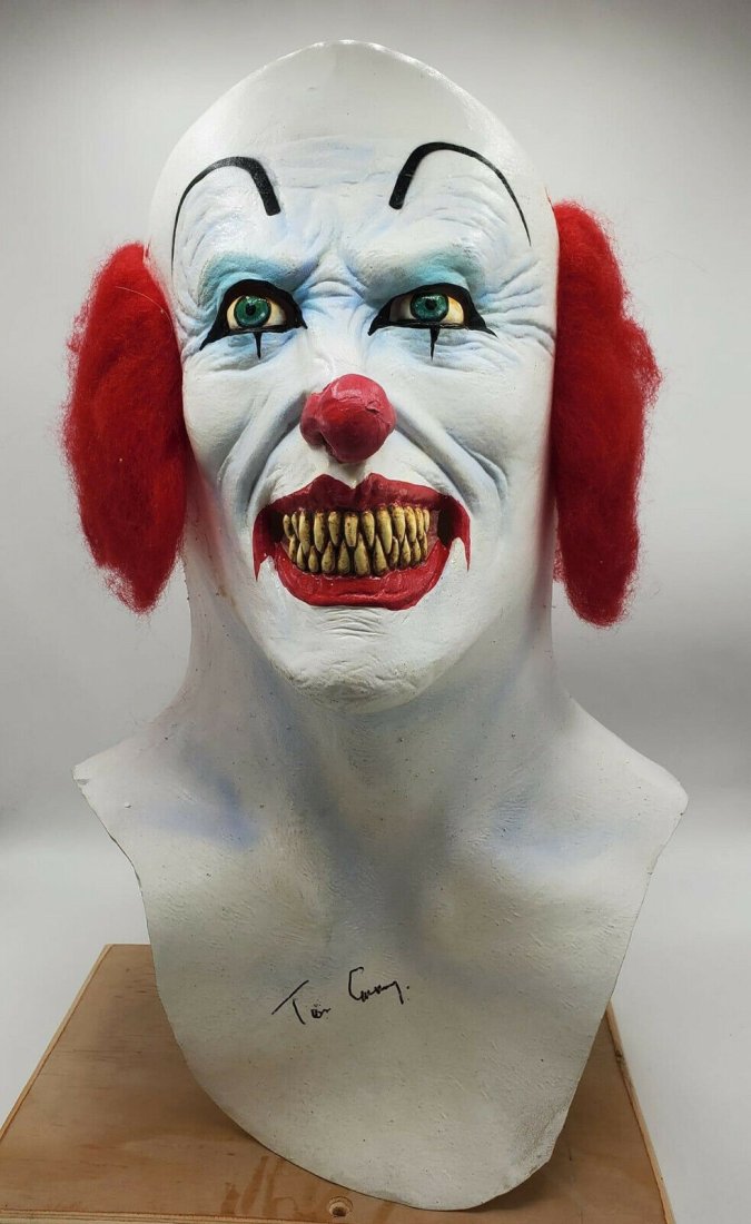 Tim Curry Signed Pennywise Clown Mask (JSA COA) (1 of 1)