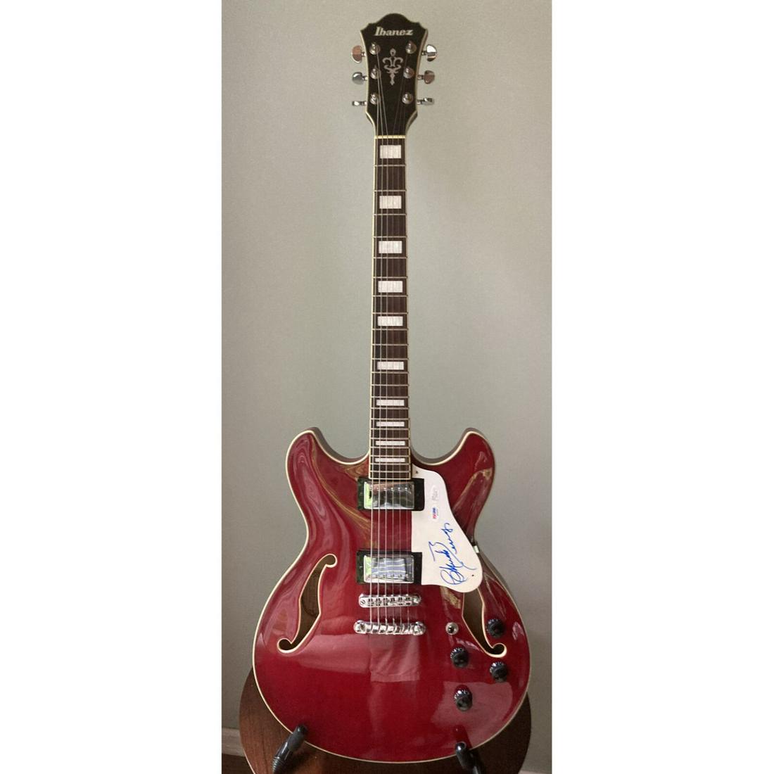 RARE CHUCK BERRY SIGNED GUITAR (PSA COA & JSA COA) (1 of 2)