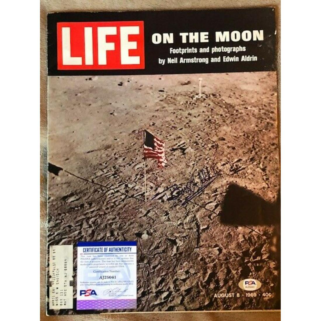 BUZZ ALDRIN APOLLO 11 NASA SIGNED 1969 LIFE MAGAZINE (PSA COA): BUZZ ALDRIN APOLLO 11 NASA SIGNED 1969 LIFE MAGAZINE (PSA COA)