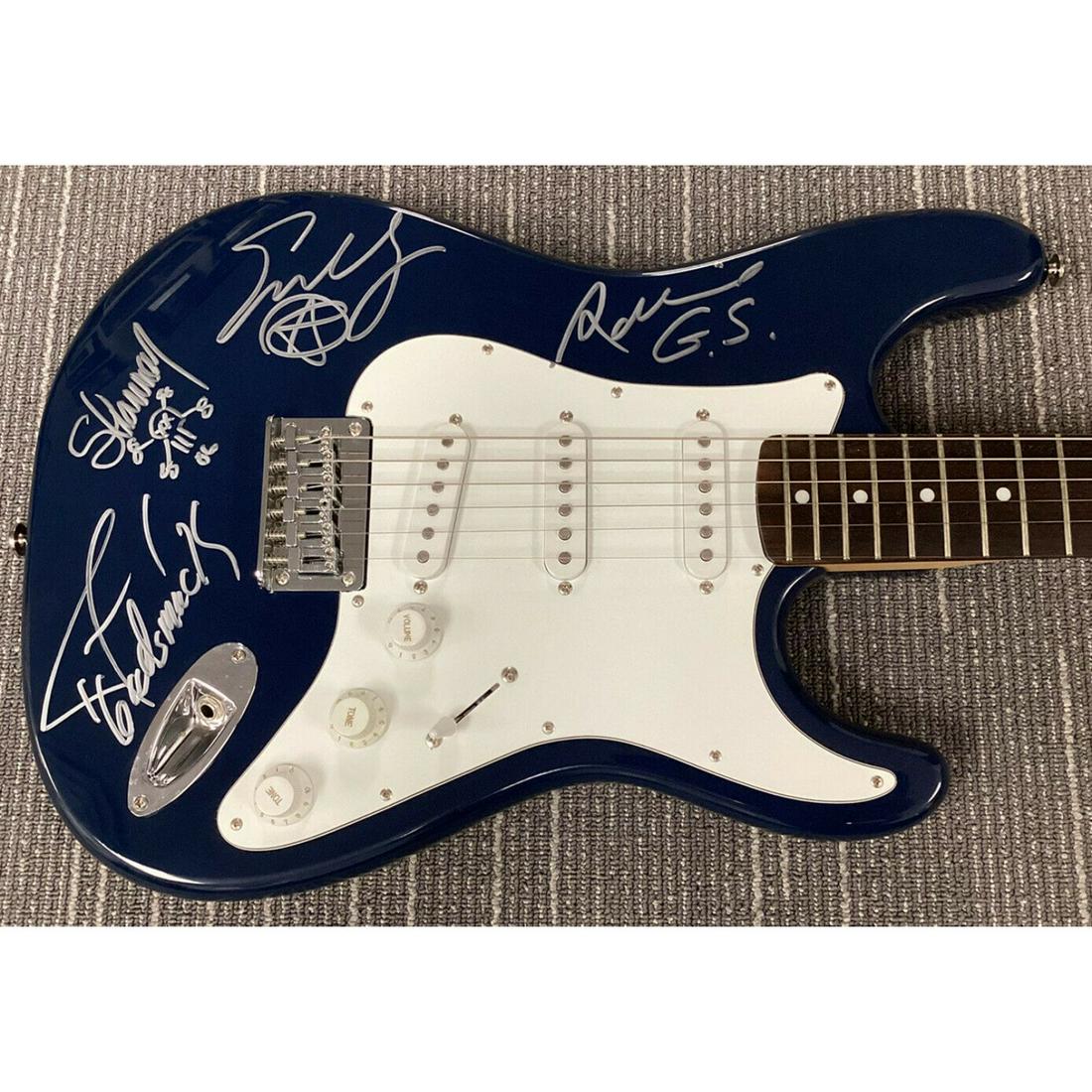 Godsmack Signed Guitar Rock Sully Erna Robbie Shannon Tony Rombola (JSA LOA) (1 of 3)