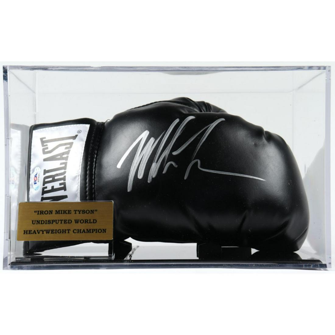 Mike Tyson Signed Everlast Boxing Glove With Display Case (PSA COA): Mike Tyson Signed Everlast Boxing Glove With Display Case (PSA COA)
