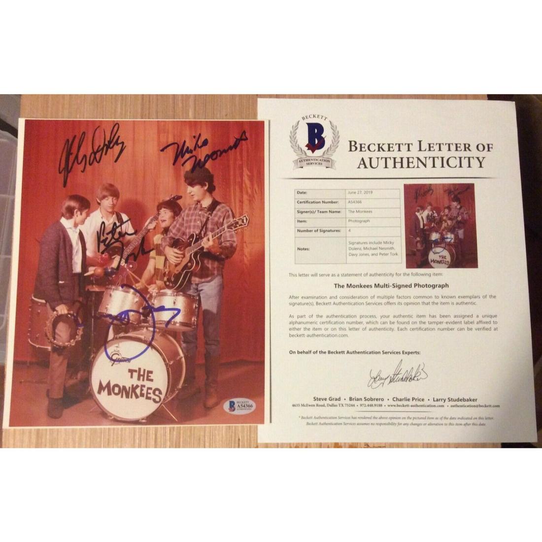 THE MONKEES SIGNED (ALL 4 MEMBERS) 8X10 PHOTO (JONES DOLENZ TORK NESMITH) (PSA LOA) (1 of 1)