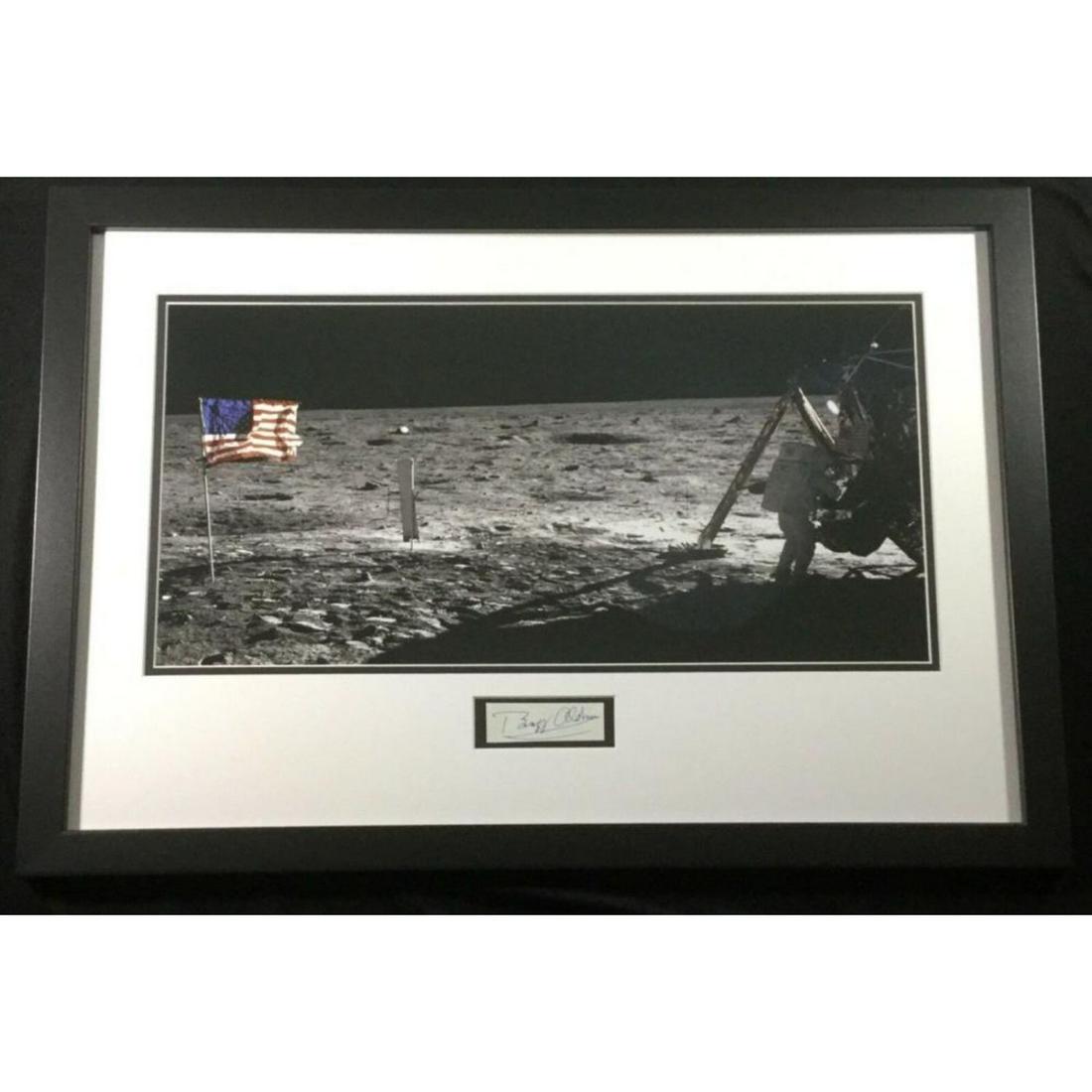 BUZZ ALDRIN SIGNED FRAMED PANORAMIC PHOTO DISPLAY JSA (1 of 2)