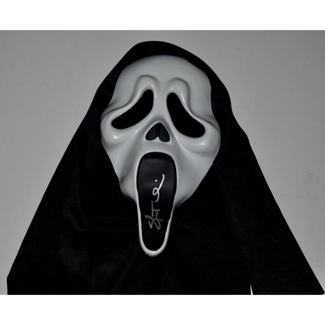 Skeet Ulrich Signed Autograph Scream Ghostface Mask Billy Loomis Beckett BAS COA: Skeet Ulrich Signed Autograph Scream Ghostface Mask Billy Loomis Beckett BAS COA