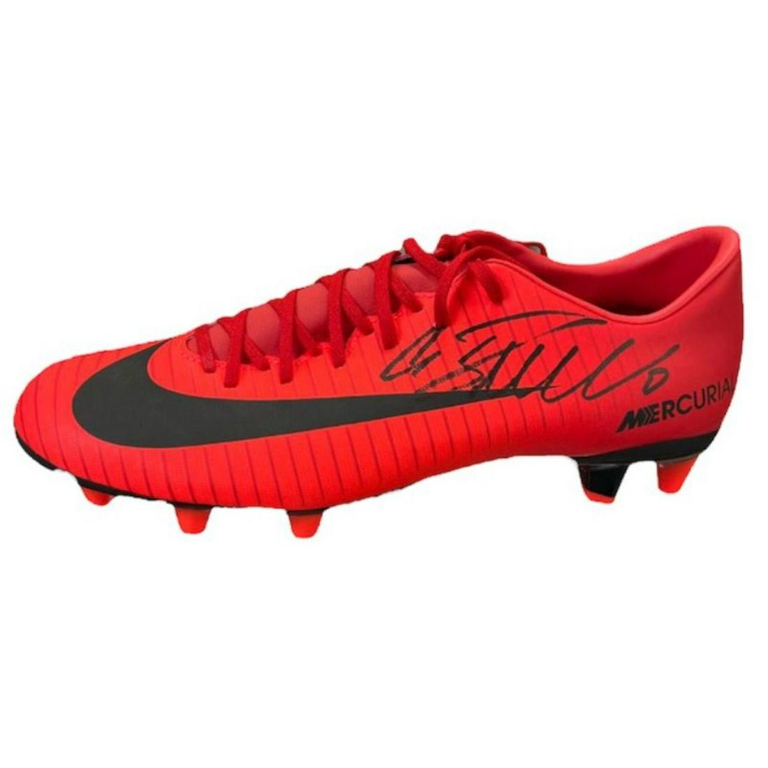 Cristiano Ronaldo Signed Nike Cleat (BAS LOA) (1 of 2)