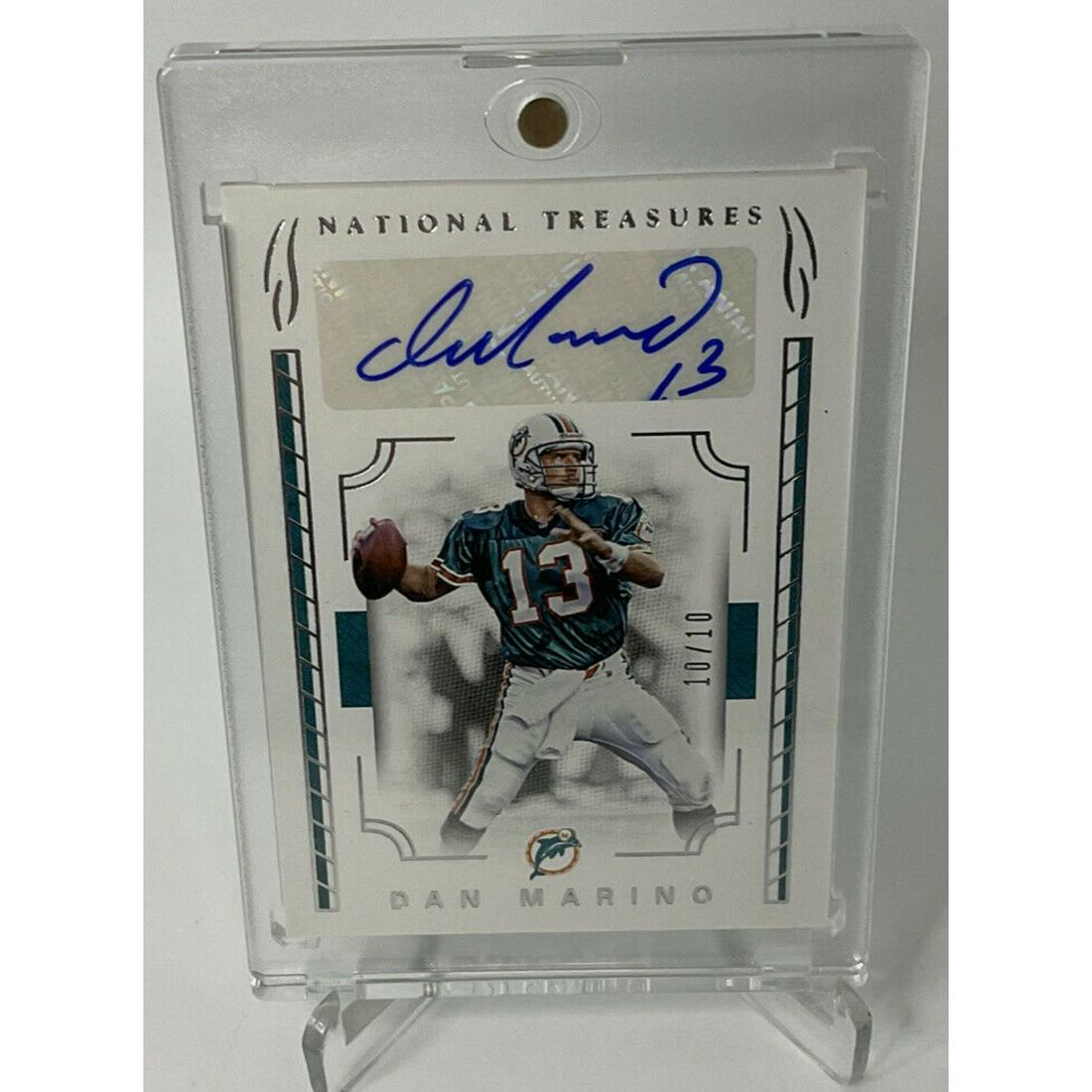 2016 National Treasures Dan Marino /10 Auto Card (1 of 2)