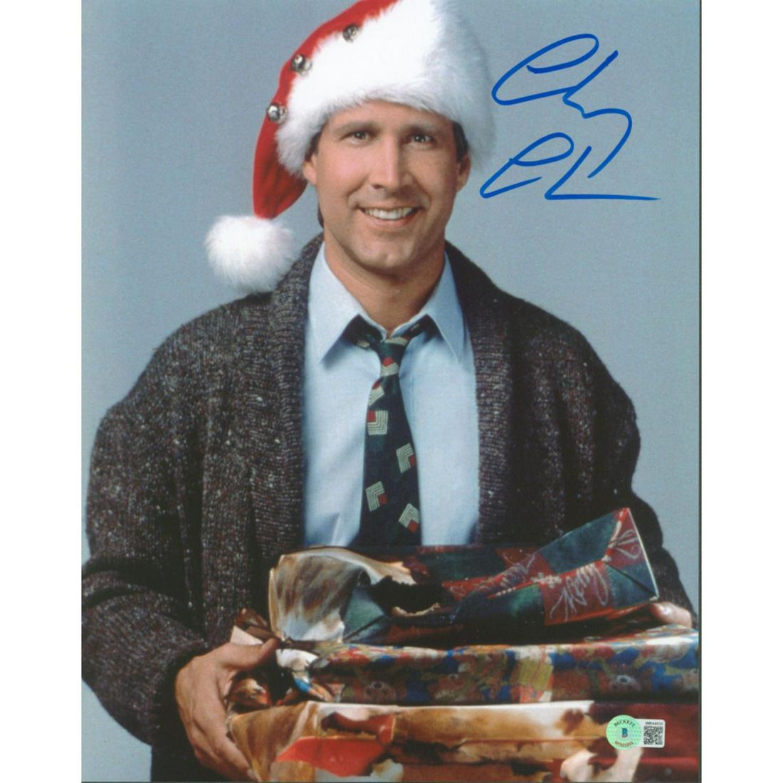 Chevy Chase Signed "National Lampoon's Christmas Vacation" 11x14 Photo (Beckett) (1 of 1)