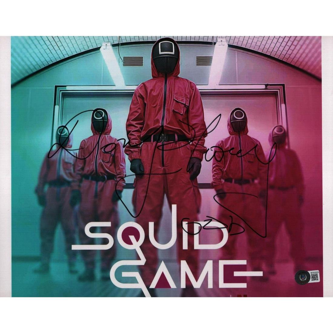 Hwang Dong-hyuk Signed 11x14 Photo Squid Game Creator (BAS COA): Hwang Dong-hyuk Signed 11x14 Photo Squid Game Creator (BAS COA)