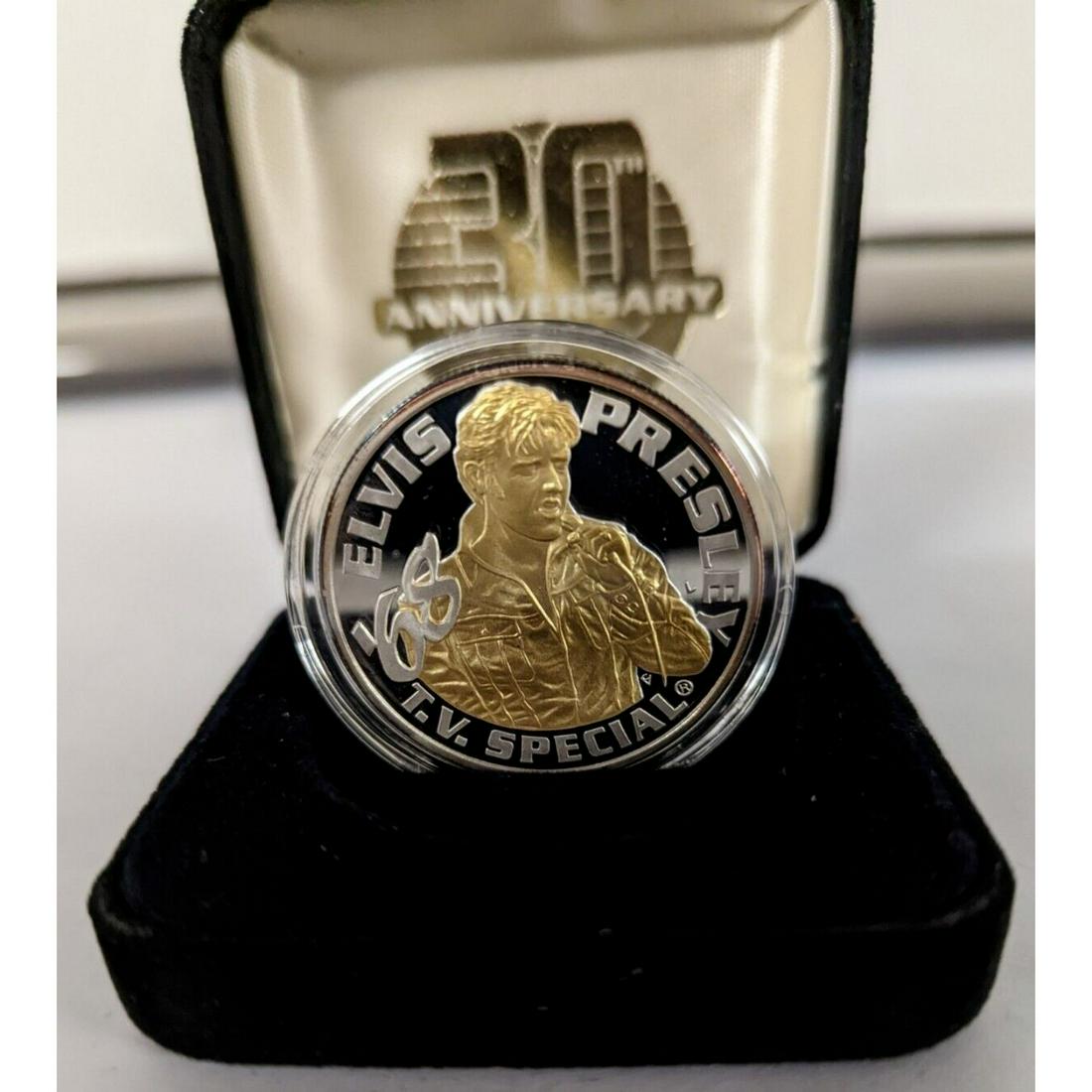ELVIS PRESLEY 1968 TV Special .999 Fine Silver w/24K Gold Coin (COA): ELVIS PRESLEY 1968 TV Special .999 Fine Silver w/24K Gold Coin (COA)
