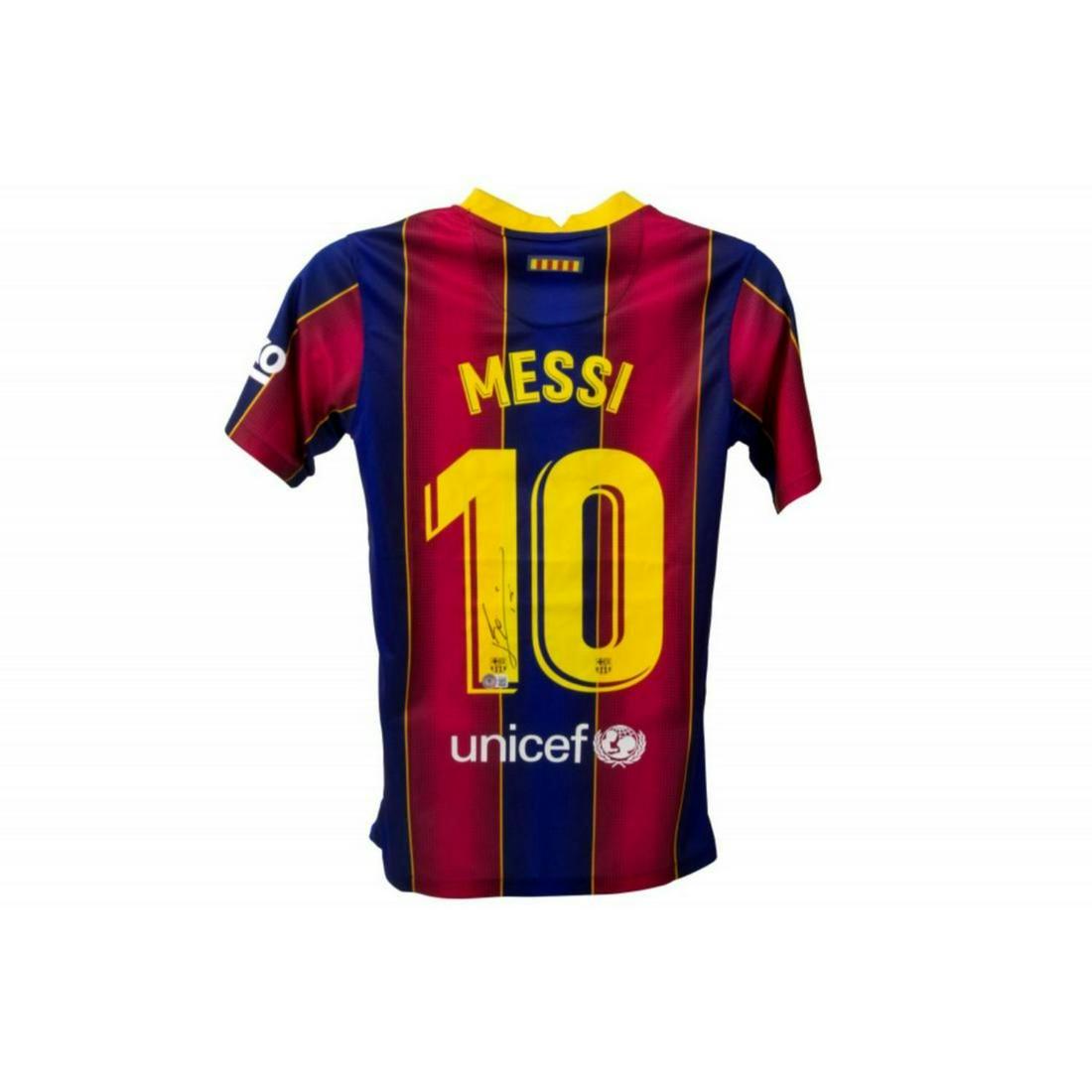 Lionel Messi Signed Barcelona Jersey (Beckett COA) (1 of 2)