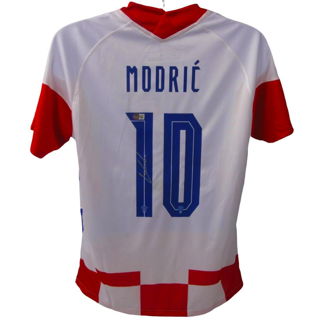 Luka Modric Signed Croatia National Team Jersey (BAS COA): Luka Modric Signed Croatia National Team Jersey (BAS COA)