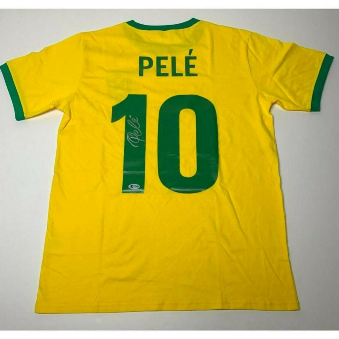 Pele Signed Brazil Soccer Jersey Beckett (1 of 1)