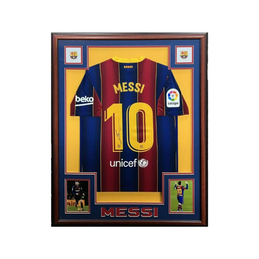 Lionel Messi Signed Authentic FC Barcelona Soccer Jersey Framed Autograph BAS (1 of 1)