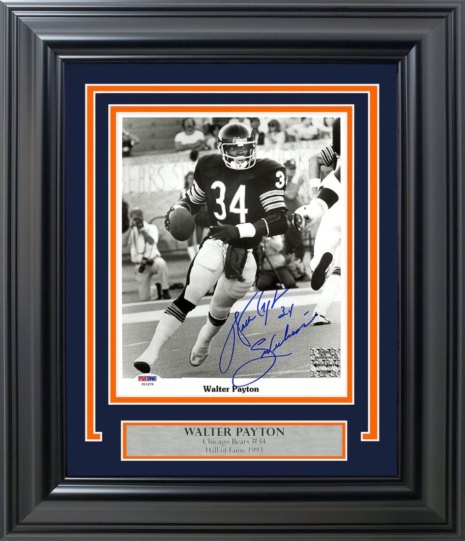 Walter Payton Signed & Framed 8x10 Photo Inscribed Sweetness (PSA COA) (1 of 1)
