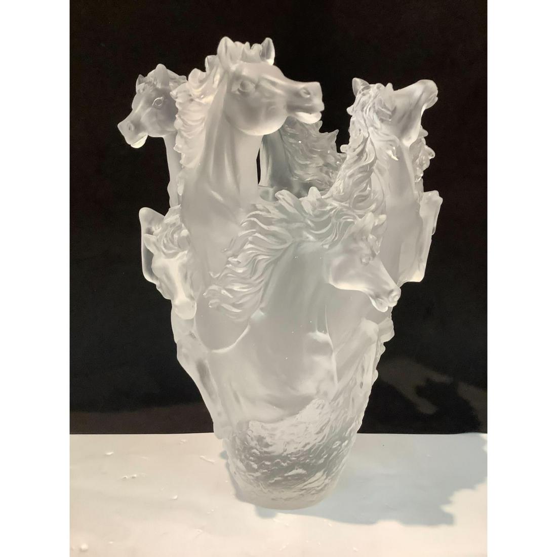 Nancy daum horse vase 9â€ tall 6 wide (1 of 3)