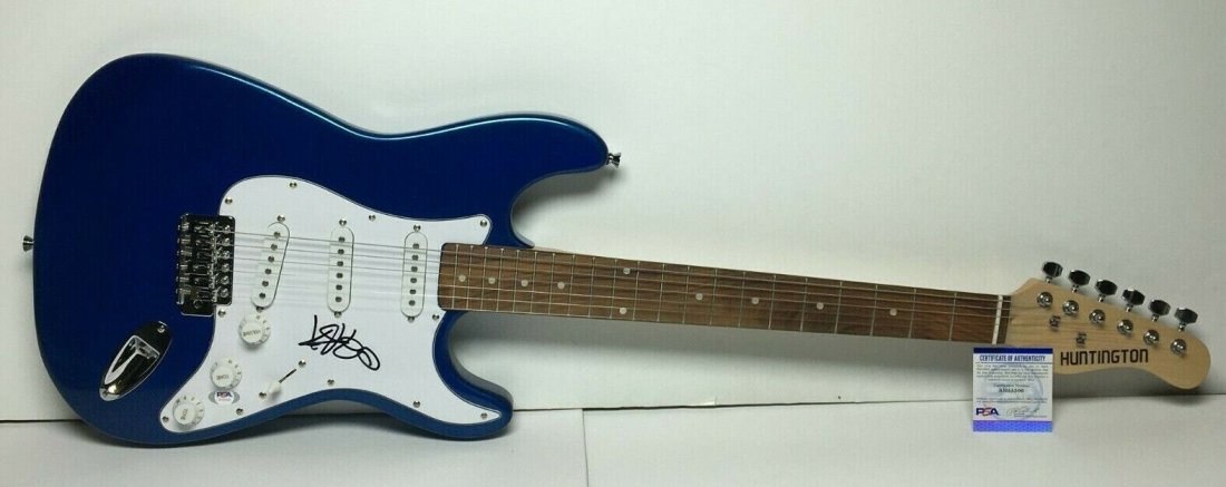 Travis Barker Signed Electric Guitar (PSA COA) (1 of 3)